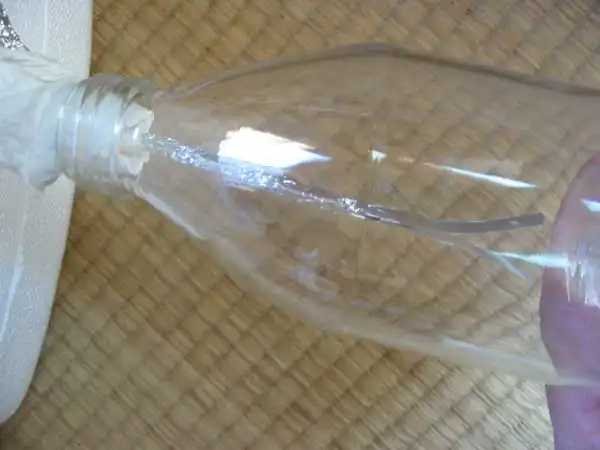 自作の箔検電器